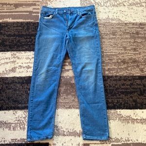 Used Levi’s 541
